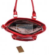 志豪皮具箱包厂，义乌手袋厂，款款秀，19年的义乌箱包厂