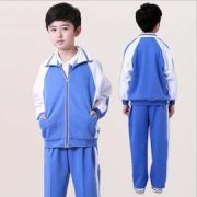 本服装加工厂长期承接各类服饰加工和手工活