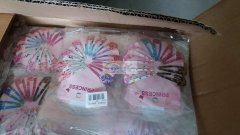 发夹包装的手工活