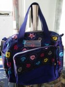 青口如图箱包外发