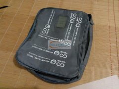 如图，箱包外发