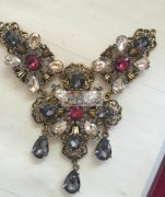 项链8000条点钻外发 如图