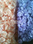 承接各种布艺蝴蝶结加工。本地外地都可以做