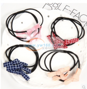 北苑贸易公司有多款皮筋布艺头饰外发 如图