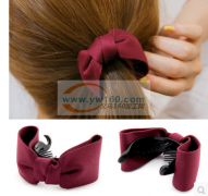 北苑贸易公司有多款皮筋布艺头饰外发 如图