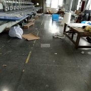 手套淡季平车车间停工，承接平车加工活 和简单包装加工活和绣花