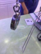 如图 寻做这类盒子吊坠的压铸工厂