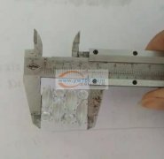 如图 寻有这两款压铸模具的工厂
