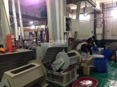 本厂专业饰品开模，压铸，电镀、抹黑(做古色）、抹绿、封油、纳