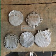 有没有冒钉胸针加工厂 如图