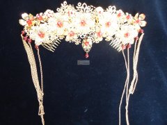 生产新娘外贸饰品项链耳环皇冠头饰合金手工成品，合金翻砂等