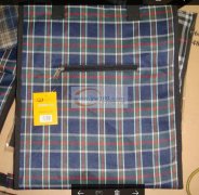 寻东阳一带的箱包工厂 如图