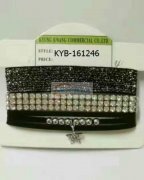 如图类似产品外发,寻找饰品手工成品工厂