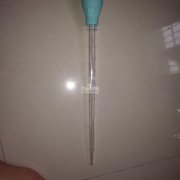 如图，寻pvc吸管头的