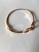 寻做这两款手镯的加工厂 如图