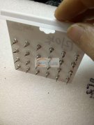 如图，我有10000卡耳钉需要包装