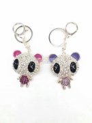 寻找会雕这种钥匙扣版的加工厂 如图