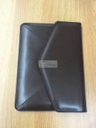 胶水包   油边皮包  请会做的加工厂联系我