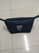 本厂有7000化妆包外发加工