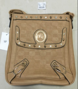 询各种休闲包.女包（手机包，钉子包，流苏包）加工厂