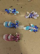 寻点如图过度色的点钻加工厂