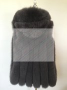 承接仿皮草外套皮衣，毛球挂件配饰，仿皮草帽子手套包包