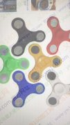 采购大量手指陀螺，看图