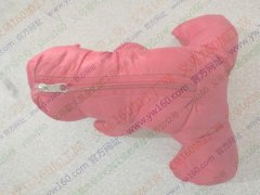 如图，有3万个公仔小熊外发