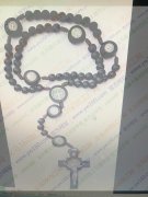 求做这种耶稣项链木珠里面的合金片