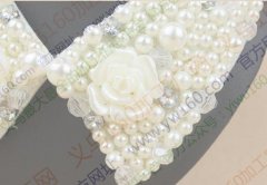 义乌品诚钉真珍珠加工厂主营，围巾机钉ABS仿珍珠，袜子，帽子