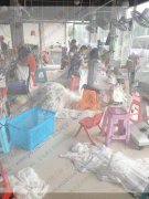 义乌品诚钉真珍珠加工厂主营，围巾机钉ABS仿珍珠，袜子，帽子