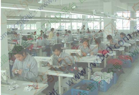 各种时装皮裤 铅笔裤 棉裤 阔腿裤加工 工厂开发皮裤20多款 各种时装皮裤 铅笔裤 棉裤 阔腿裤加工 工厂开发皮裤20多款