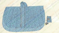 如图，雨衣外发寻监狱加工厂