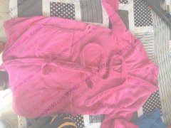 30万件如图衣服外发，现金提货清加工