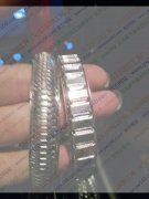 看图，九联附近找能做胶水粘铁链的工厂