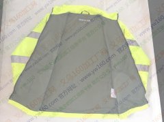 如图，找有做这种衣服的工厂