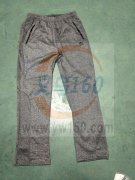 如图，这款裤子外发加工