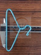 有可以做这种迷你型衣架厂家吗