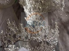 如图所示，皇冠点钻外发