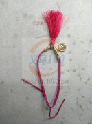 如图，找专业手工编织手链的厂家