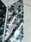 需要找会车图片这种丝巾的工厂