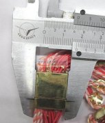 采购此图款这种磁铁扣