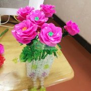 承接串珠 点钻 挂圈。