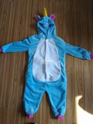 本厂有大量舞台装衣服外发，如图