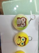 采购这俩款仿真面包 如图