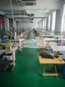 平车加工，本厂专业生产学生笔袋、书包、化