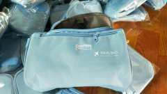 承接加工旅行包，化妆包，笔袋，购物袋，