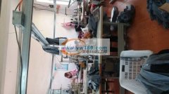 从业服装十多年，开厂三年，有三十位机工，