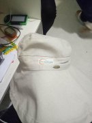 寻找专业做帽子的加工厂，有货要做，量大，