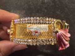 找能做【如图】这款产品的工厂，有实样，对